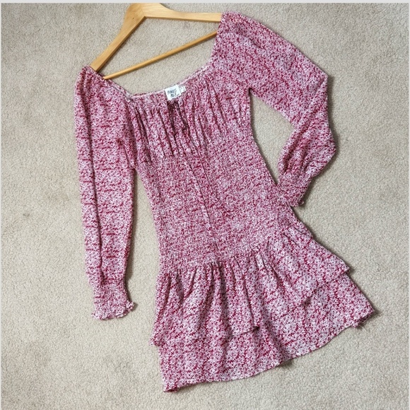 Princess Polly Carrillo Dress Shirred Waist Sheer Long Sleeves Ruffle Skirt Sz 4 - Picture 2 of 16